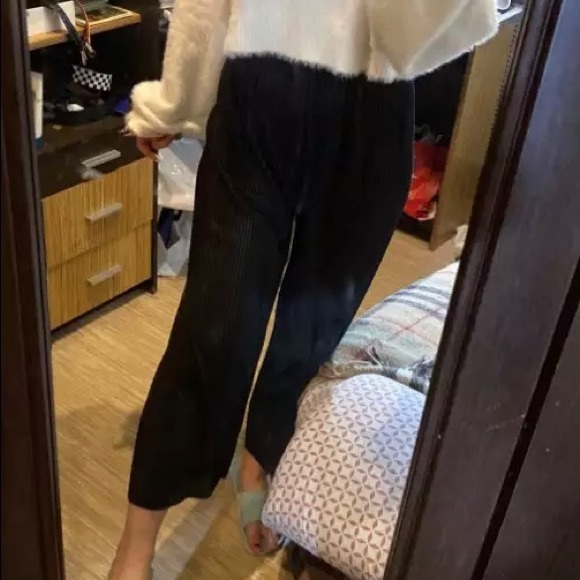 Loungewear Culotte wide leg pleated pants - Picture 10 of 13